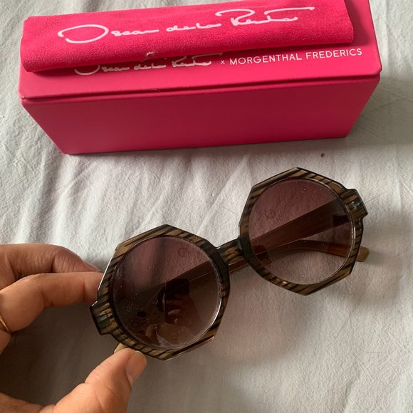 New Oscar de la Renta X Morgenthal Frederics Sunglasses - Picture 3 of 3